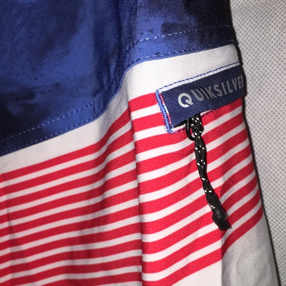 NWT Quicksilver Board Shorts 4 Way Stretch | Size 28x14